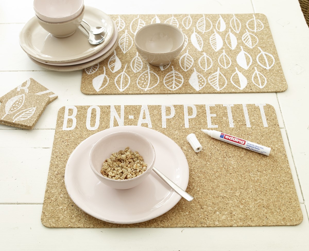 edding 4040 Mattlackmarker schwarz, Rundspitze 1-2 mm (Art.-Nr.: 4-4040001)