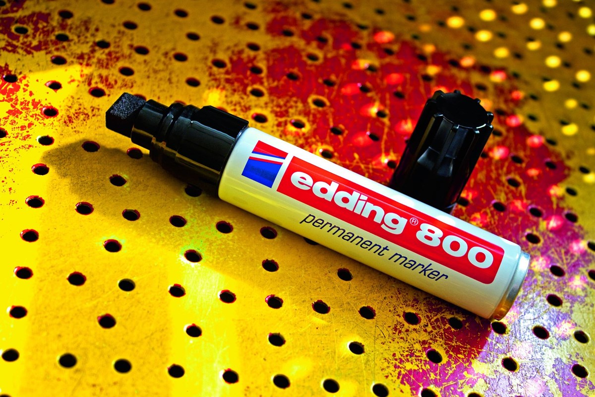edding 800 Permanentmarker schwarz, Keilspitze 4-12 mm (Art.-Nr.: 4-800001)