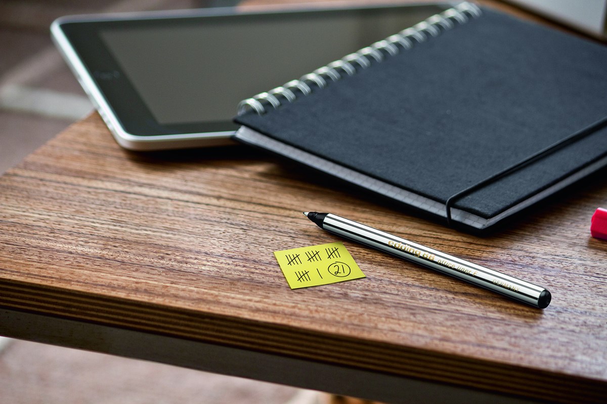 edding 88 F Office Fineliner F blau, Rundspitze 0,6 mm (Art.-Nr.: 4-88003)