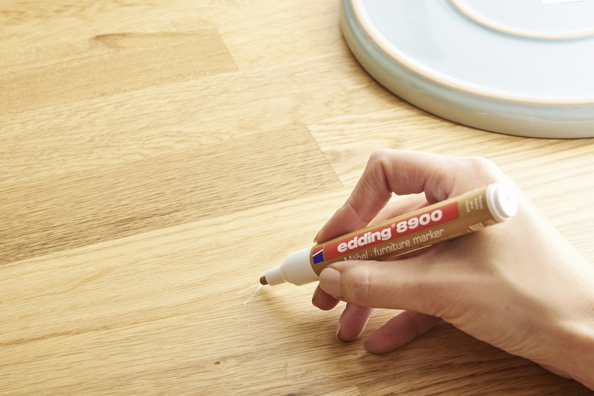 edding 8900 Möbelmarker Reinweiß, Rundspitze 1,5-2 mm (Art.-Nr.: 4-8900-1-4624)