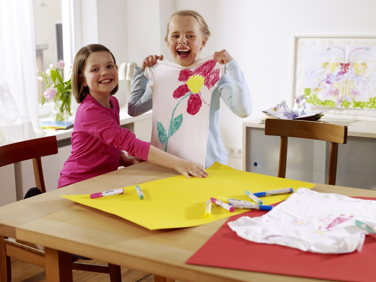 edding 17 Funtastics Kindertextilmaler 5er Set sortiert, Rundspitze 2-3 mm (Art.-Nr.: 4-17-5)