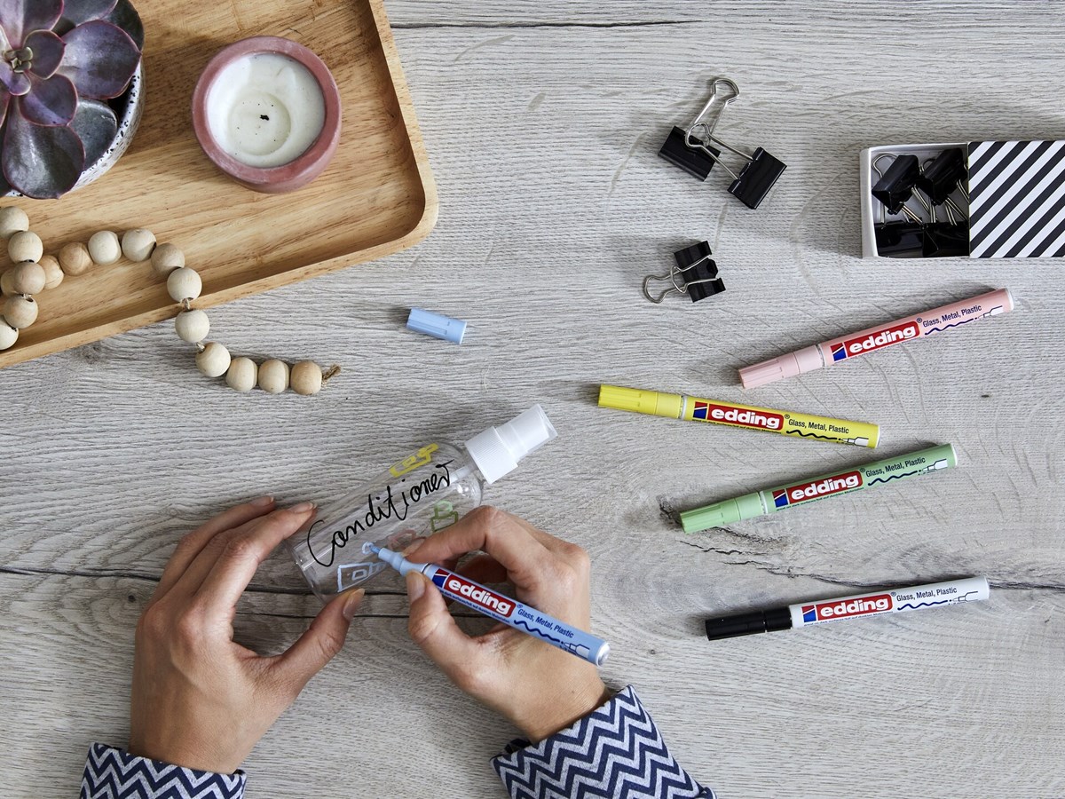 edding 751 creative Glanzlack-Marker violett-metallic, Rundspitze 1-2 mm (Art.-Nr.: 4-751-9-078)