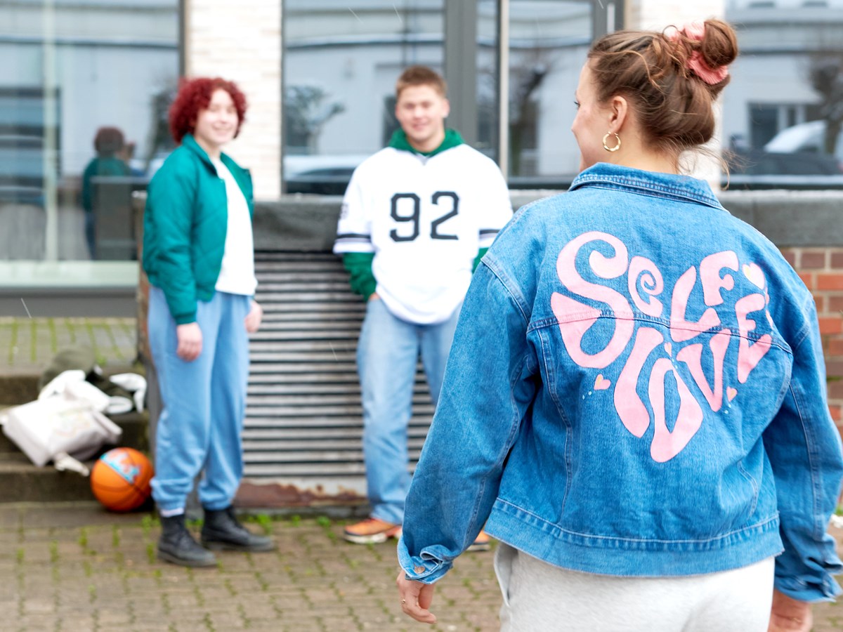 edding 6900 X Multi Marker, Pastel Color Set, 3 Acrylstifte, Keilspitze 2-10 mm (Art.-Nr.: 4-6900-3-2)