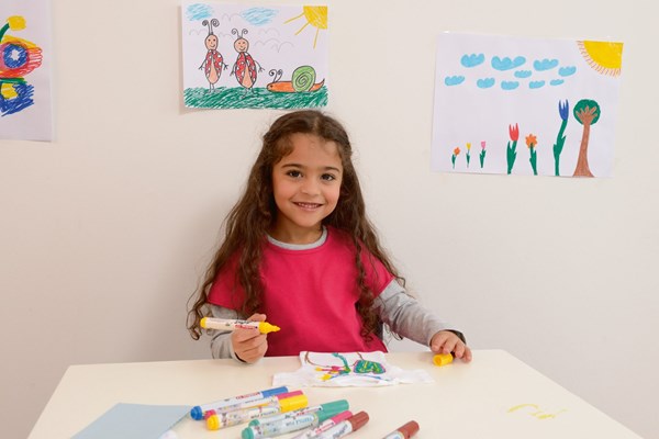 edding 17 Funtastics Kindertextilmaler 5er Set sortiert, Rundspitze 2-3 mm (Art.-Nr.: 4-17-5)