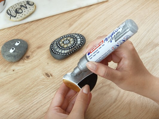 edding 5000 Acrylmarker breit schokoladenbraun, Keilspitze 5-10 mm (Art.-Nr.: 4-5000907)